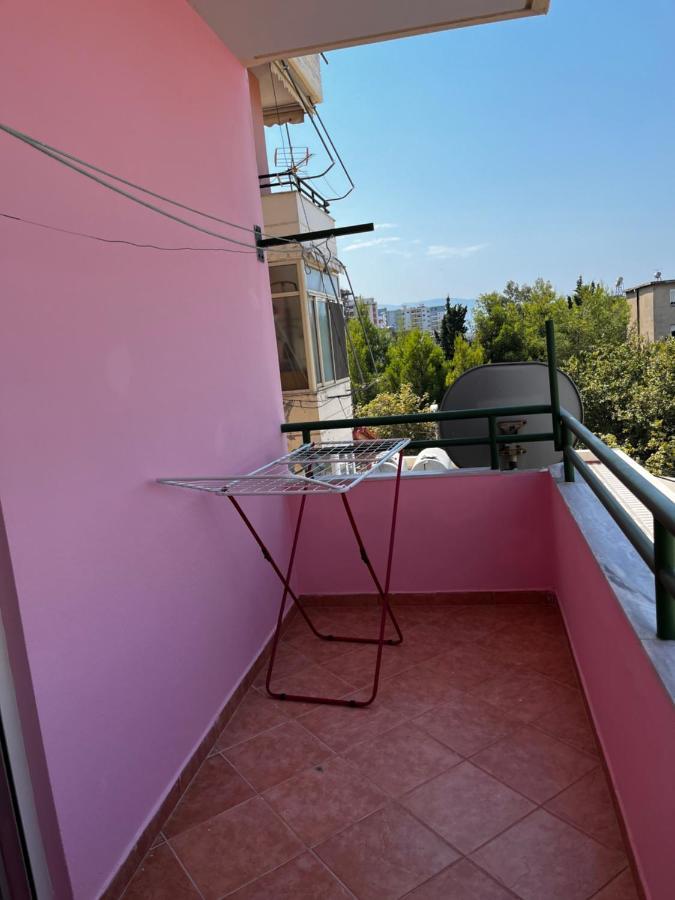 Appartamento Incantevole Con Posto Auto Privato Vlorë Exterior foto
